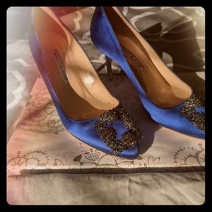 Like New Manolo Blahnik Hangisi 3" pumps